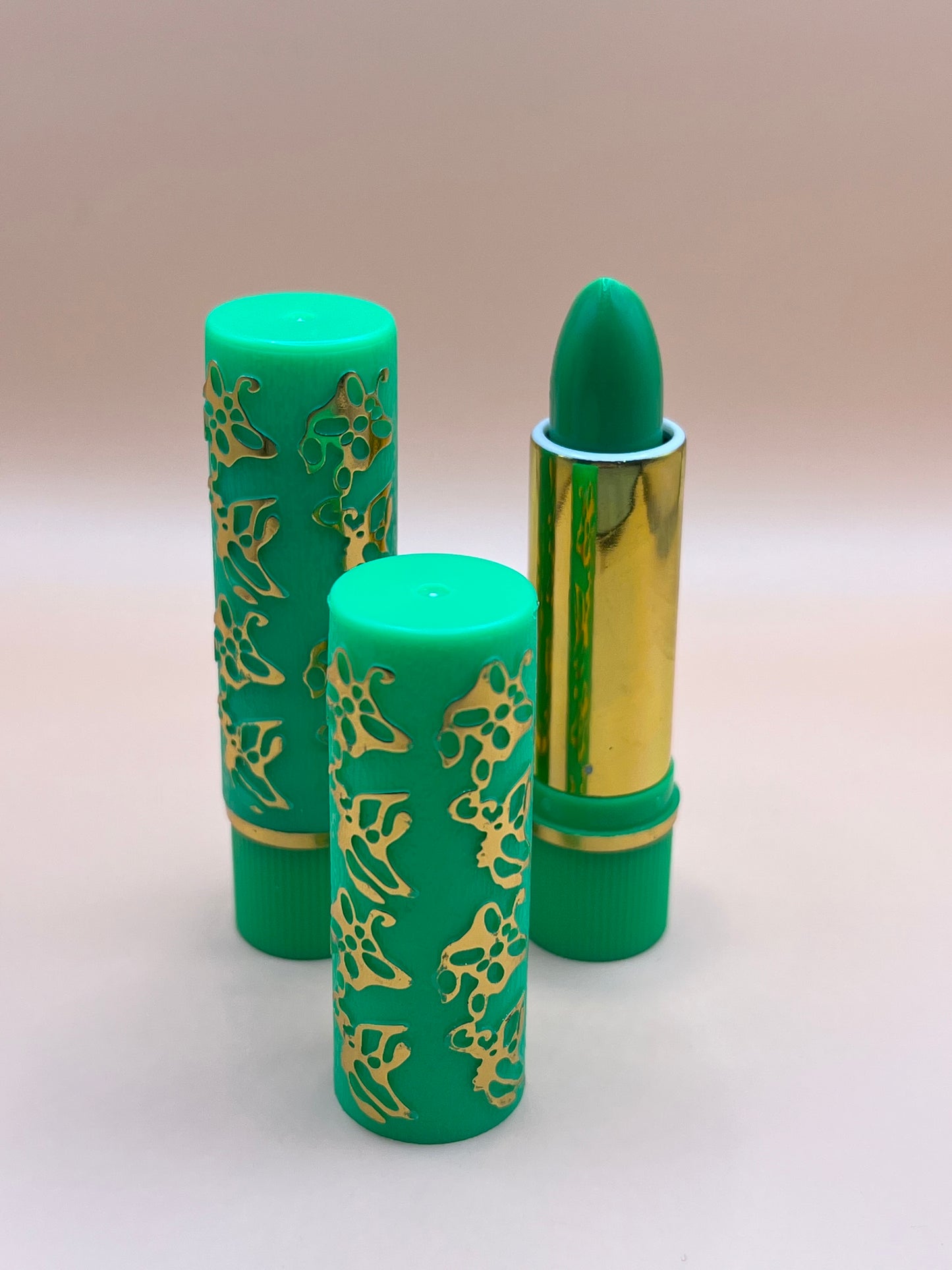 moroccan 24h green lipstick